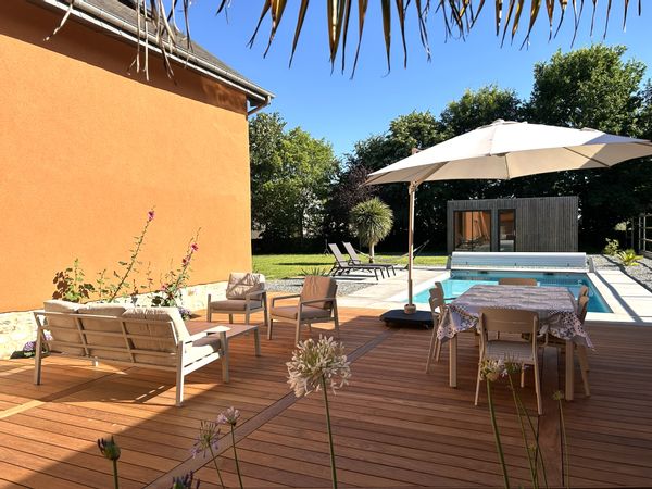 Charmante maison rénovée avec piscine