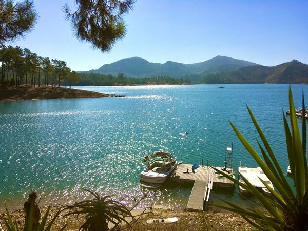Casa do lago azul