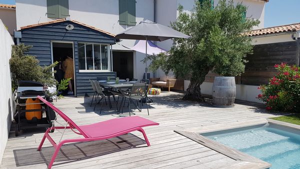 La maison de Martine et Olivier SVP!! Pas d'échange possible en juillet et août.