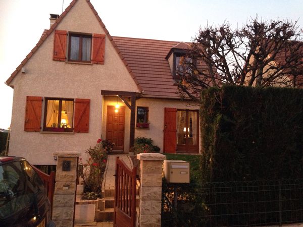 La maison de Dominique proche des bords de l’Oise et d’ Auvers sur oise