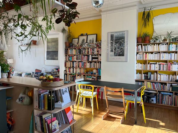 Triplex lumineux à Bruxelles - disponible pâques + été 2026