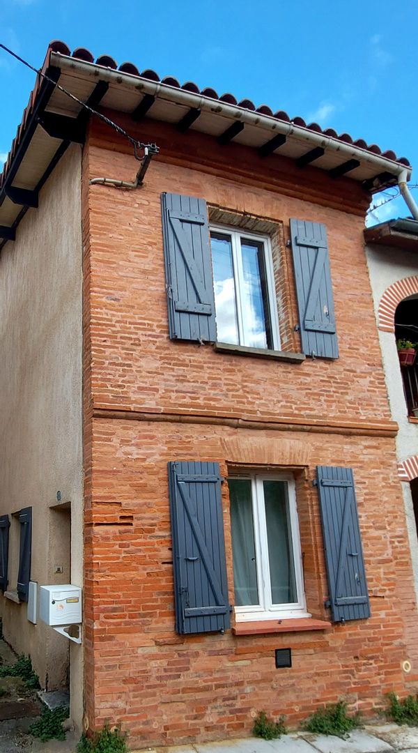 Chambre dans maison ancienne en cohabitation