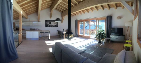 Le chalet d’Aymerick et AnneLise. En principe pas d'échange ou de disponibilité de décembre à avril.
