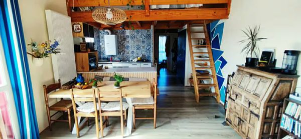 Grand appartement avec mezzanine proche de l'océan