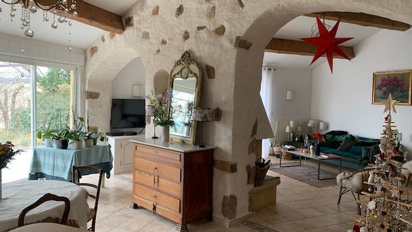 La maison d'Agnès et Michel : maison avec jardin aux portes du Caroux