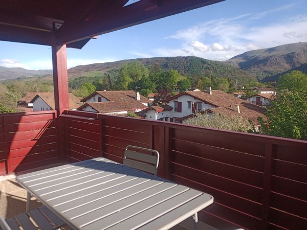 L'appartement de Fanny, vue exceptionnelle sur les montagnes basques