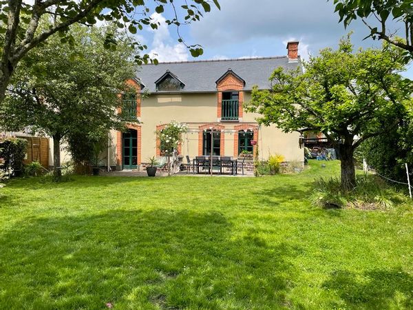 Charmante maison située à 15 minutes de Rennes Minimum 2 nuits