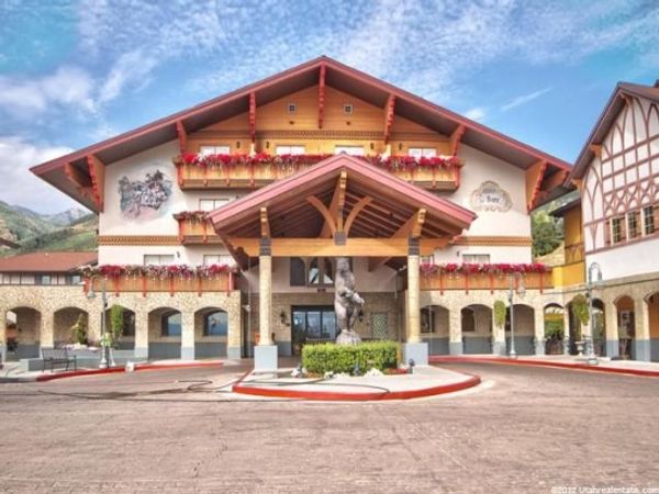 Luxury Villa, a few minutes from Park City Utah - zermattresort.com