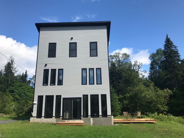 Dans les montagnes tout près de la ville de Québec