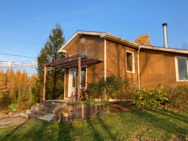 Une maison en Estrie (Québec - Canada) près de Magog