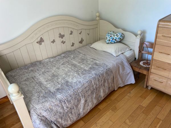 La chambre privée de la maison bleue
