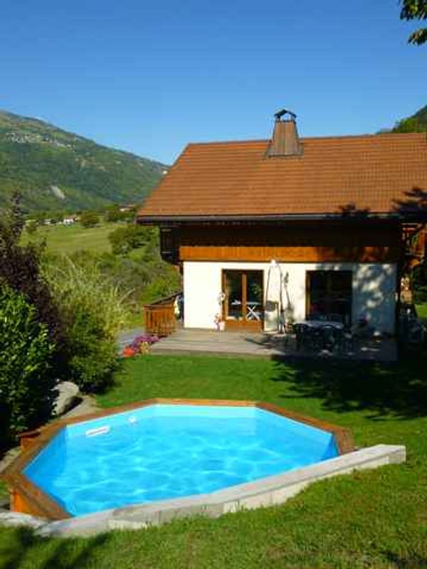 Chalet à la montagne libre du 12 au 22 juillet (de préférence 7 nuits minimum avec chat sur place)
