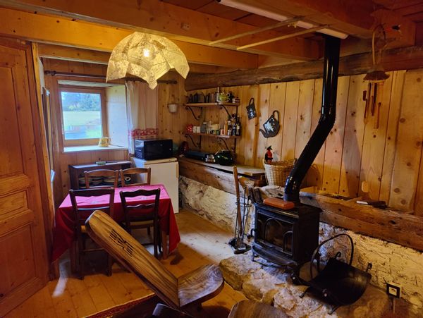 Studio ambiance Chalet entre Lac et Montagnes