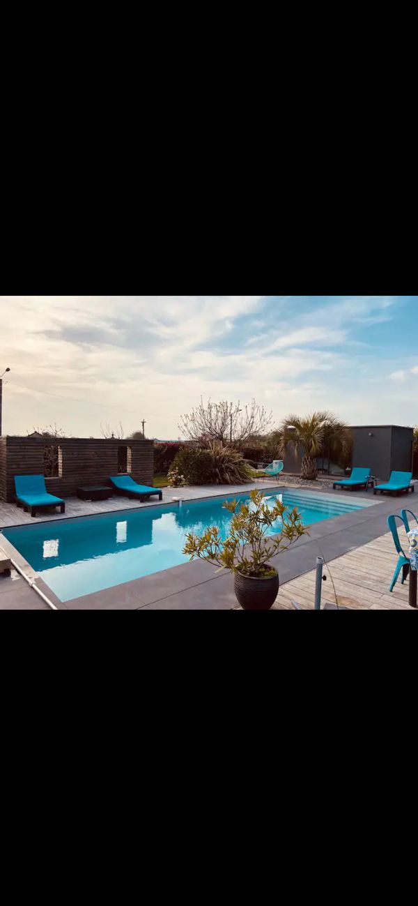 Notre maison en bretagne avec piscine et spa