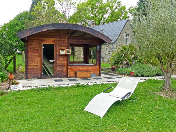 La petite maison ds la prairie, espace bien etre