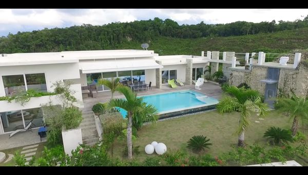 La maison d' Emmanuelle et  Pascal