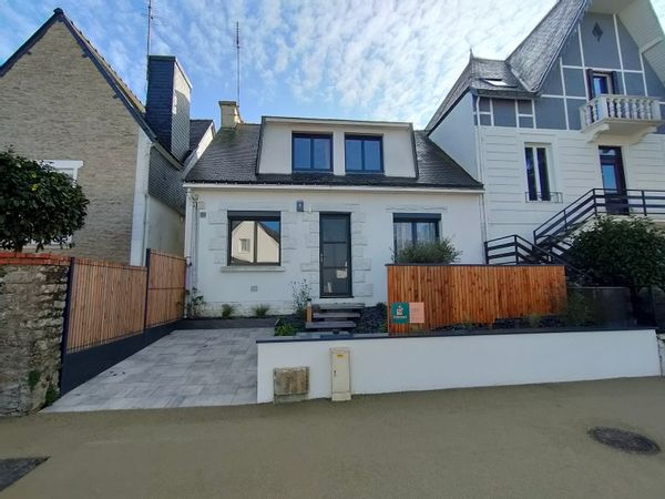 Maison entre terre et mer