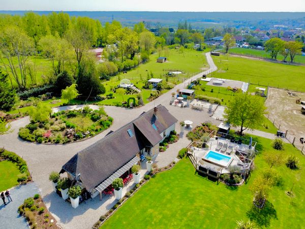 Le pressoir marie claire la Normandie et sa vue mer a 5min de de deauville plage gare aéroport et tout commerces