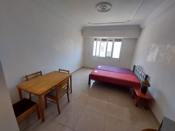 Appartement au 1er étage bien ensoleillée avec balcon