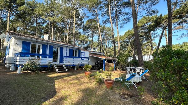 Le chalet de Carole dans un DOMAINE NATURISTE 4*