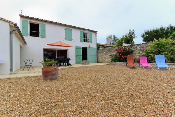 PORT ST MARTIN DE RE - MAISON FAMILIALE