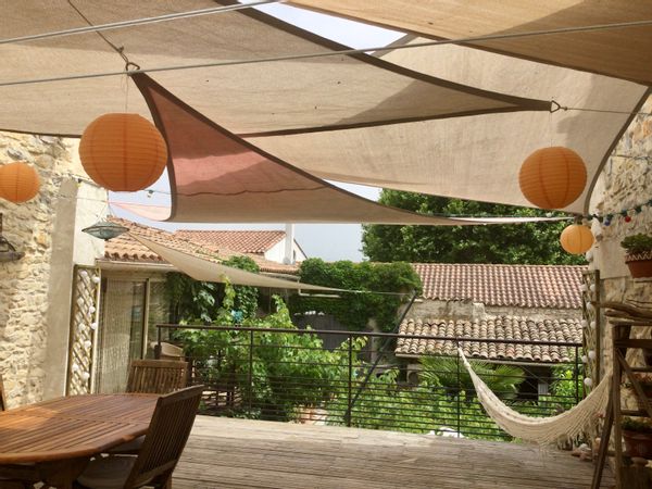 Maison vigneronne en vieilles pierres clim  de Colette et Emmanuel 4 jours minimum