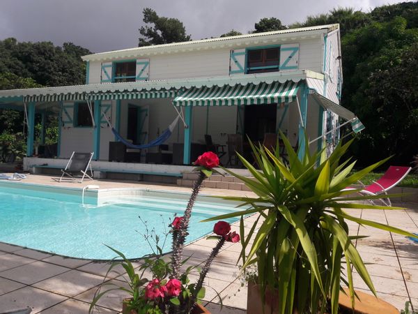 Maison - vue soufriere ( Sud Basse Terre Guadeloupe)