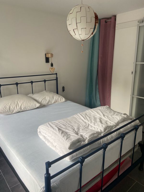 Une petite chambre à la maison