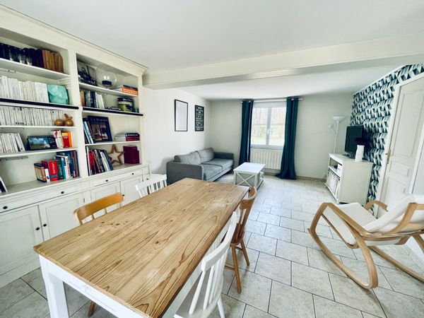 Guest house in Le Lys-Chantilly - La Crème de la Crème - Proche ✈️ CDG, Disneyland et parc Astérix