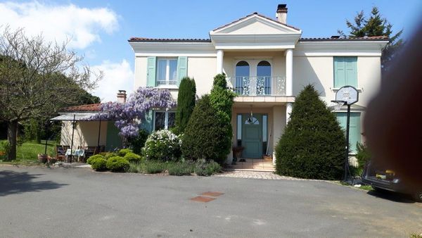 NOTRE MAISON