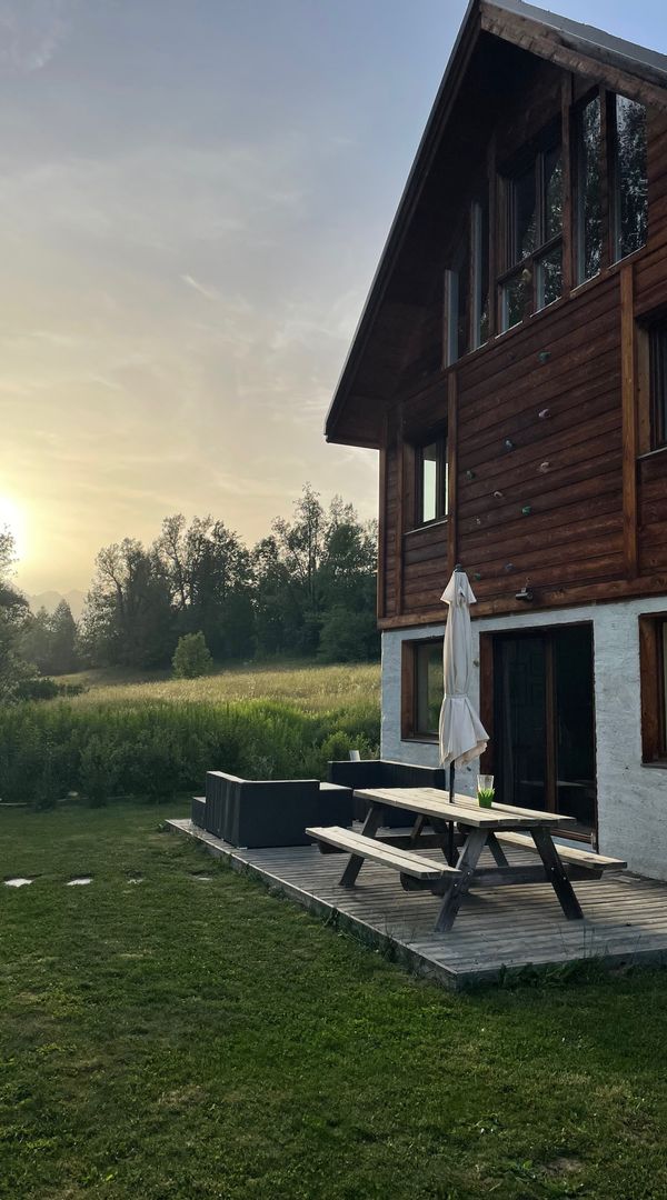 CHALET SERRE CHEVALIER. NO EXCHANGE  WINTER SEASON ! SUMMER ONLY.