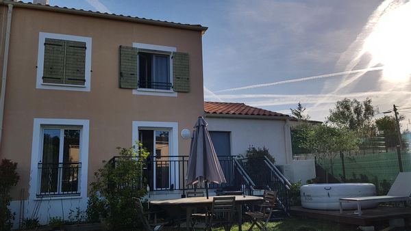 Maison récente dans l'arriére pays Antibois (Opio/Grasse) (idéal pour golf, rando, vélo, visite...)