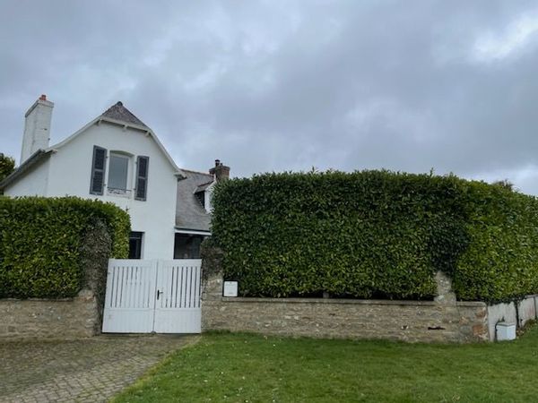 Maison en Bretagne, à Ploumilliau, France