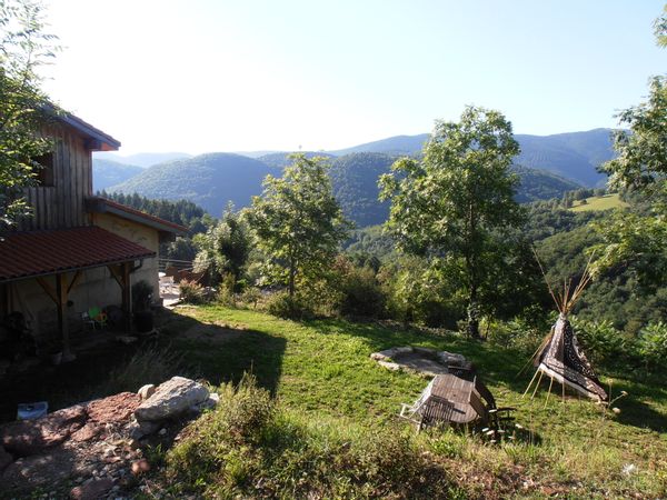 Maison écologique dans les Pyrénées Ariégeoises