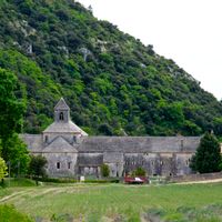 Maison tout confort avec piscine dans le Luberon.Pas d’échange  en juillet et août.Ech  GP min 5j.