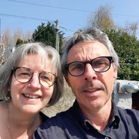 Espace privatif, accès indépendant en rez-de-jardin (2 chambres, 2 salles d'eau-WC, salon,terrasse)