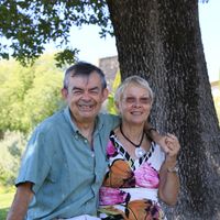 UN BEAU COIN DE PROVENCE , AU PIED DU LUBERON