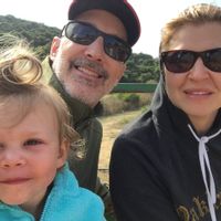 La maison de Greg, Jenya, And Olivia
