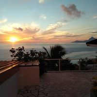 TAHITI - Punaauia hauteur piscine, wifi,  fare pote, Vue panoramique Moorea