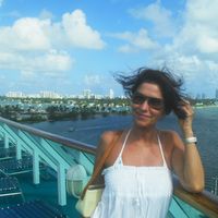 Appartamento con piscina vicino al mare