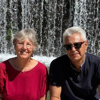 Les dépendances au fond du jardin