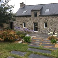 Tregastel en Bretagne, 300 mètres de la mer