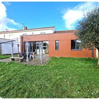 Maison Familiale calme 4 chambres au bord de Nantes.