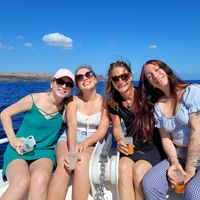 La maison de Iona, Noémie, Maïwenn et Céline à la Saline