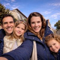 Peaceful Family Home & Forest yard, 25 min from Paris