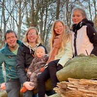 Grande chambre familiale avec salle de bain privée – proche du centre de Gand