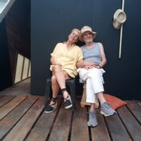 Ferme 1 hectare maison principale 2 chalets cuisine salle à manger extérieure 4 kilomètres de la mer