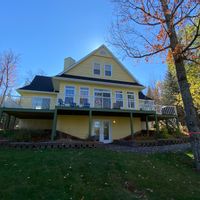 L'Éden du Lac *** LA MAISON N'EST PAS DISPONIBLE POUR UNE DURÉE INDÉTERMINÉE. MERCI! ***