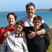 Chez Marine, Laurent, Lélio et Colin