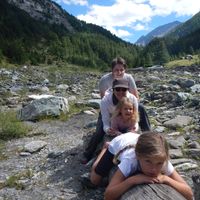 La maison de Coralie, Mathieu et les filles